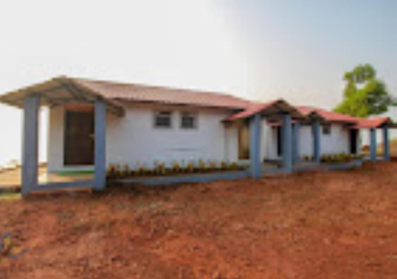 Sea King Beach Resort Ganpatipule Extérieur photo