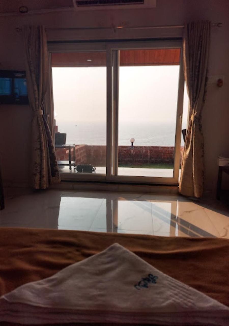 Sea King Beach Resort Ganpatipule Extérieur photo