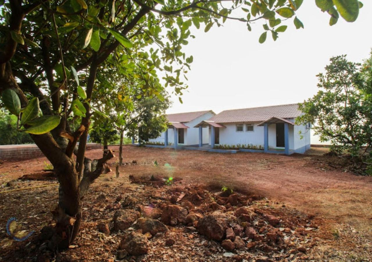 Sea King Beach Resort Ganpatipule Extérieur photo